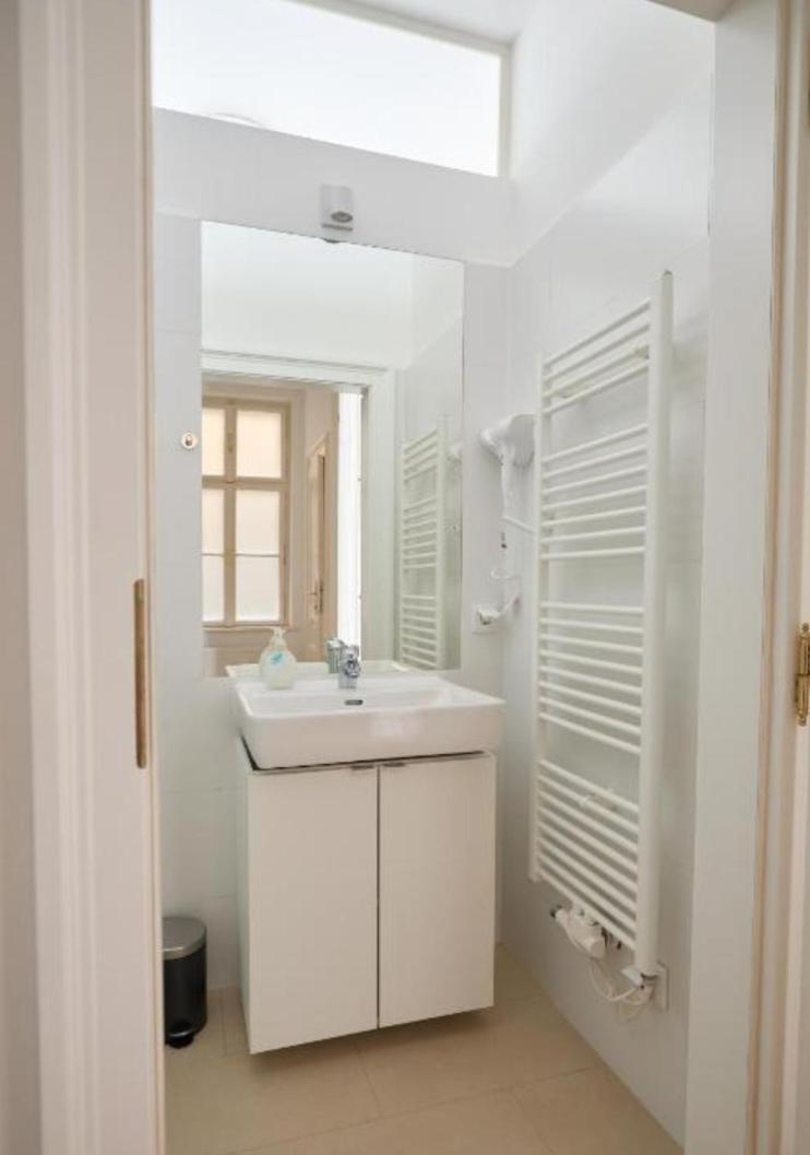 City Stay Vienna - Volkstheater Buitenkant foto